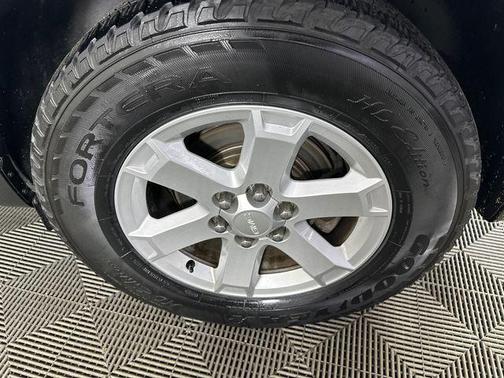 Quicksilver Metallic 2015 GMC Acadia SLE-2