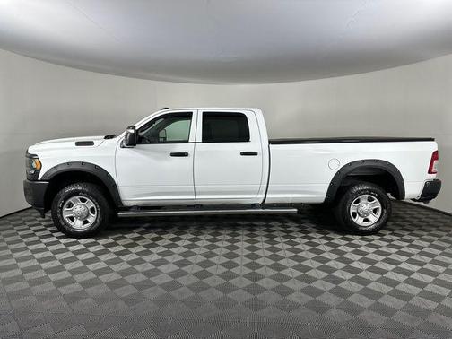Bright White Clearcoat 2024 RAM 3500 Tradesman