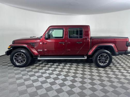 Snazzberry Pearlcoat 2021 Jeep Gladiator Overland