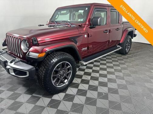 Snazzberry Pearlcoat 2021 Jeep Gladiator Overland