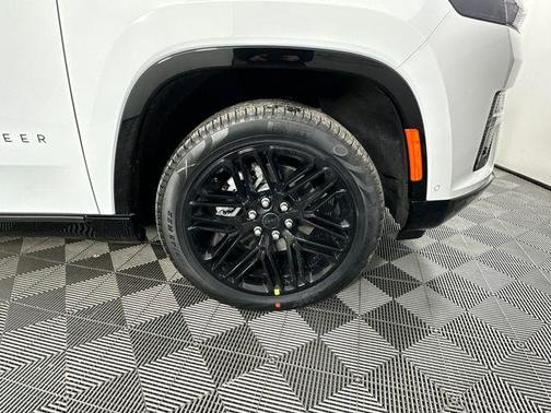 2026 Jeep Grand Wagoneer L Limited