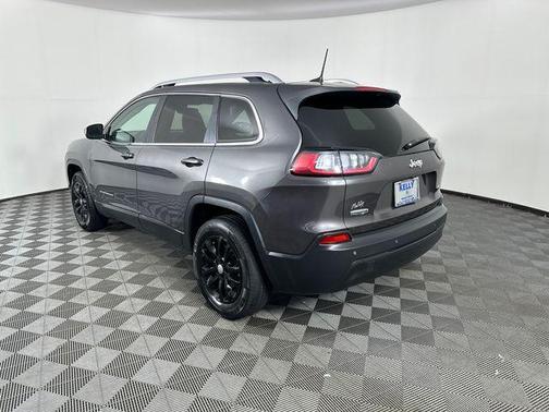 Granite Crystal Clearcoat Metallic 2019 Jeep Cherokee Latitude Plus
