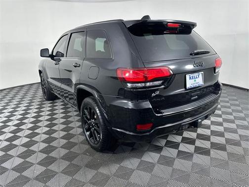 2017 Jeep Grand Cherokee Altitude