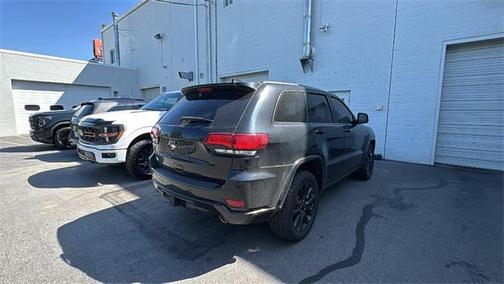 2017 Jeep Grand Cherokee Altitude