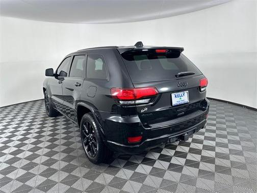 2017 Jeep Grand Cherokee Altitude