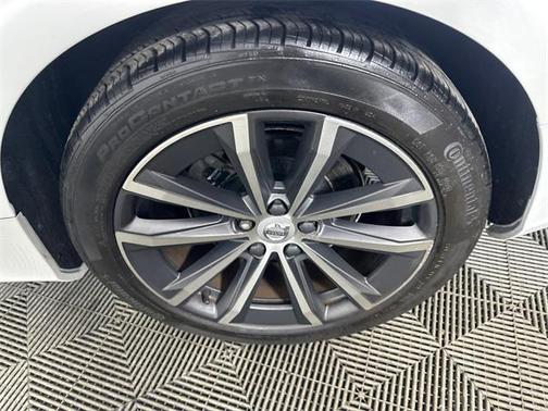 2021 Volvo S60 T5 Momentum