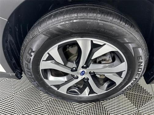 2020 Subaru Outback Touring