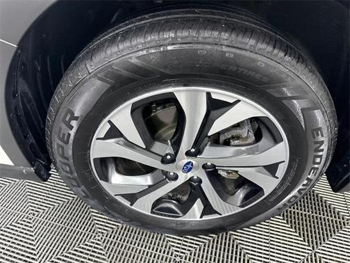 2020 Subaru Outback Touring