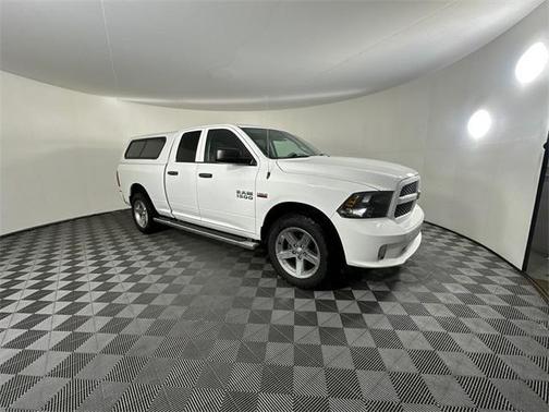 2015 RAM 1500 Tradesman/Express