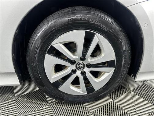2018 Toyota Prius Four
