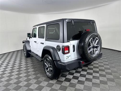 2025 Jeep Wrangler 4xe Sport