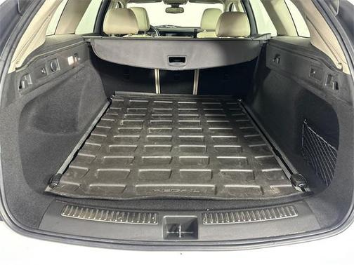 2019 Buick Regal TourX Essence