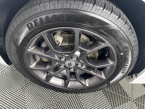 White Knuckle Clearcoat 2018 Dodge Charger GT