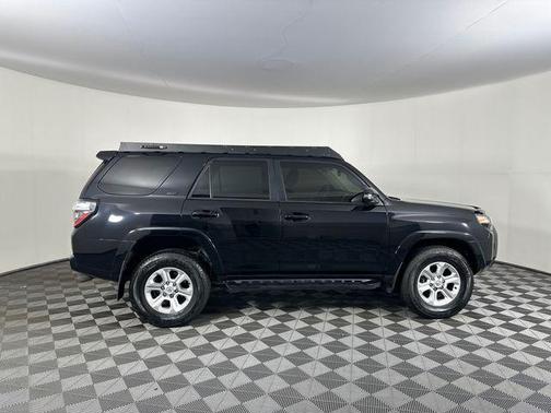 Midnight Black Metallic 2024 Toyota 4Runner SR5 Premium