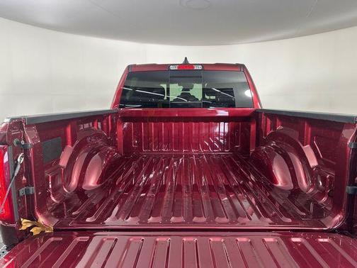 Delmonico Red Pearlcoat 2026 RAM 1500 Tradesman
