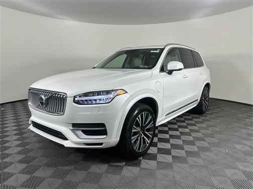 2022 Volvo XC90 Recharge Plug-In Hybrid T8 Inscription Expression Extended Range 7P