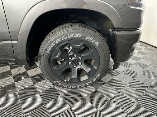 Granite Crystal Clearcoat Metallic 2026 RAM 1500 Big Horn/Lone Star
