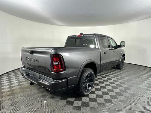 Granite Crystal Clearcoat Metallic 2026 RAM 1500 Big Horn/Lone Star