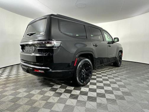 Gloss Black 2026 Jeep Grand Wagoneer Limited Reserve