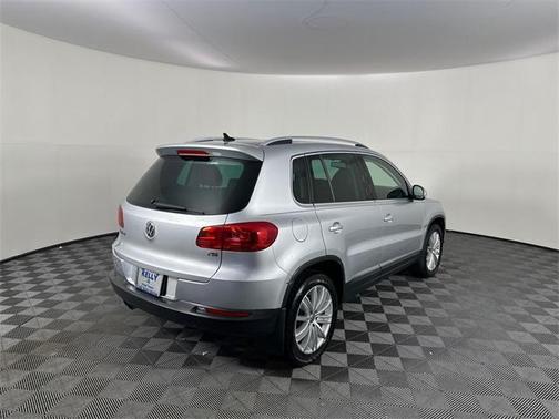 2016 Volkswagen Tiguan SE