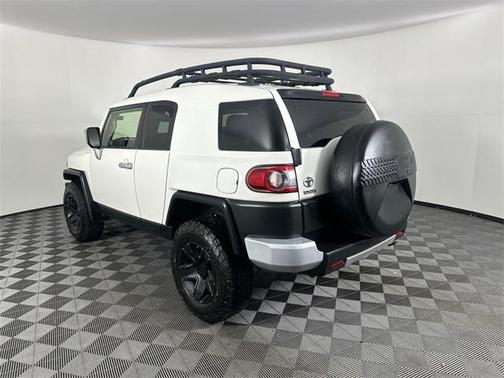 2014 Toyota FJ Cruiser Base