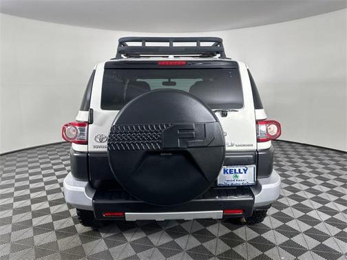 2014 Toyota FJ Cruiser Base