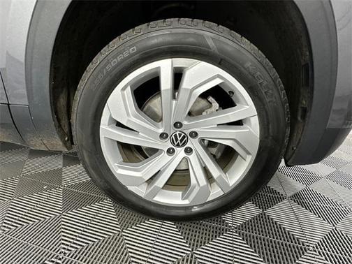 2021 Volkswagen Atlas 3.6 V6 SE w/ Technology