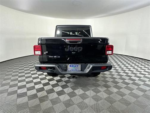 2024 Jeep Gladiator Sport