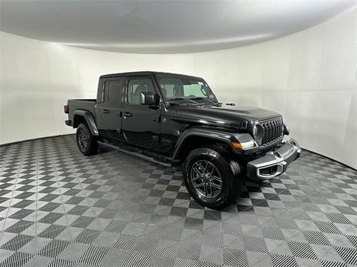 2024 Jeep Gladiator Sport