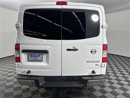 2019 Nissan NV Passenger NV3500 HD SL V8