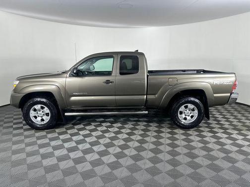 Pyrite Mica 2015 Toyota Tacoma Base