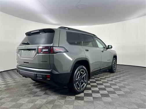 2026 Jeep Cherokee LAREDO/LIMITED