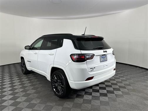 2022 Jeep Compass Altitude