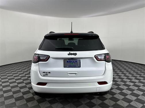 2022 Jeep Compass Altitude