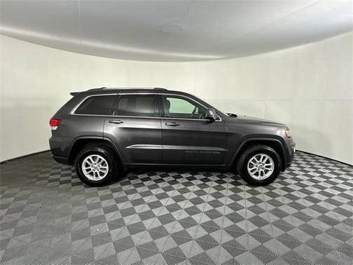 2020 Jeep Grand Cherokee Laredo E