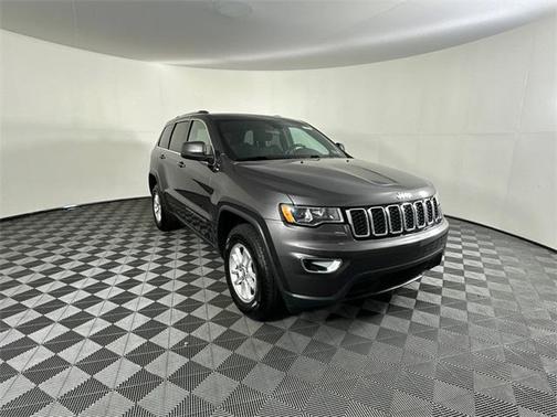 2020 Jeep Grand Cherokee Laredo E
