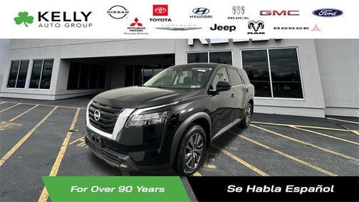 2024 Nissan Pathfinder S