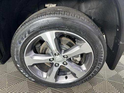 Metallic 2023 Jeep Grand Cherokee 4xe Base
