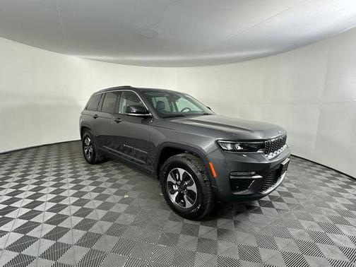 2022 Jeep Grand Cherokee 4xe Base