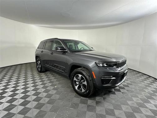 2022 Jeep Grand Cherokee 4xe Base