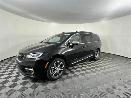2026 Chrysler Pacifica Pinnacle