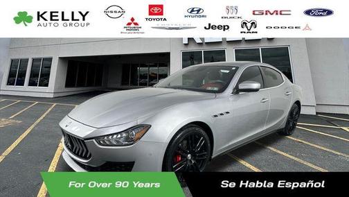 2018 Maserati Ghibli Base