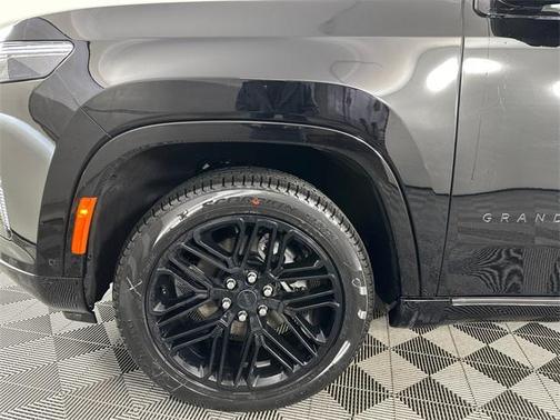 2026 Jeep Grand Wagoneer LIMITED