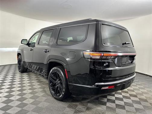 2026 Jeep Grand Wagoneer LIMITED