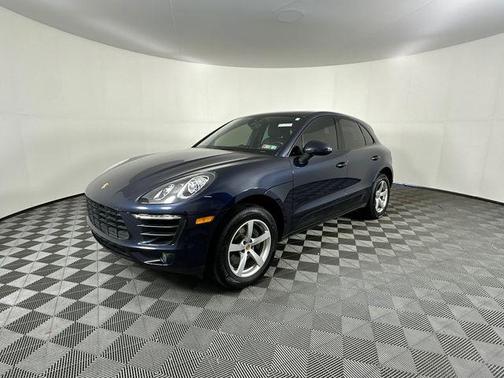 Blue 2018 Porsche Macan Base