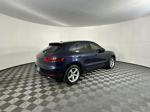 Blue 2018 Porsche Macan Base