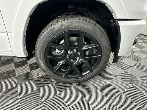 Bright White Clearcoat 2026 RAM 1500 Laramie