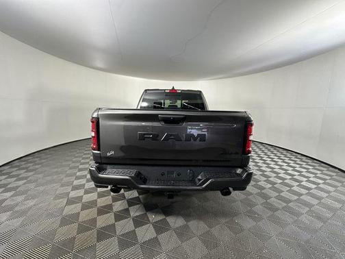 Granite Crystal Clearcoat Metallic 2026 RAM 1500 Express