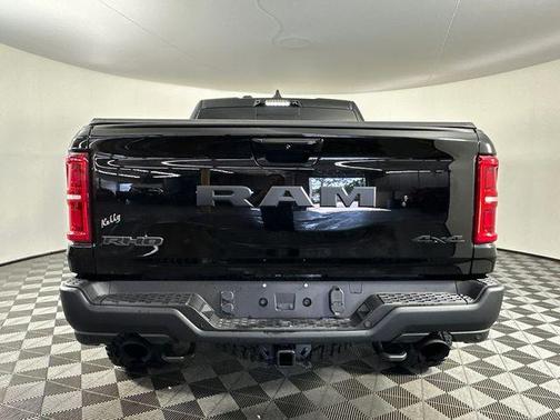 Diamond Black 2026 RAM 1500 RHO