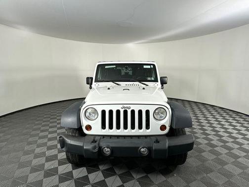 Bright White Clearcoat 2013 Jeep Wrangler Sport